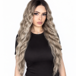Premium Peruka chłodny beżowo popielaty blond z ciemniejszym odrostem 50–55 cm Alise N MYPDT8/1147