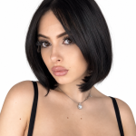 Premium Peruka czarna 25–30 cm Lace Bob with Bang 1B
